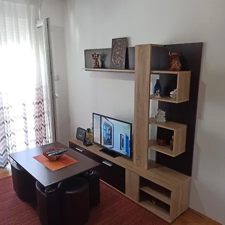 Jovana Apartment