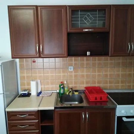 Jovana Apartment *